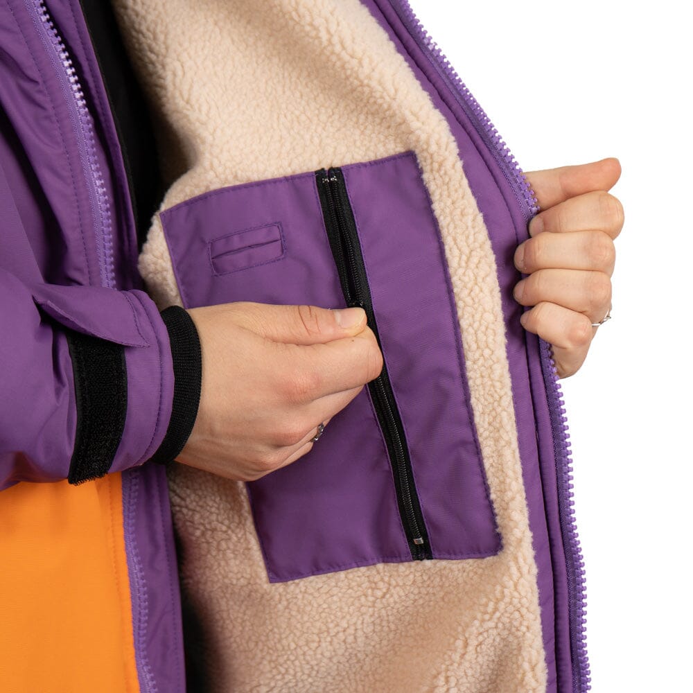 Storm Robe Yukon Purple Orange - Wasserdichter Umkleidemantel Wasserdichte Storm Ponchos WAVE HAWAII