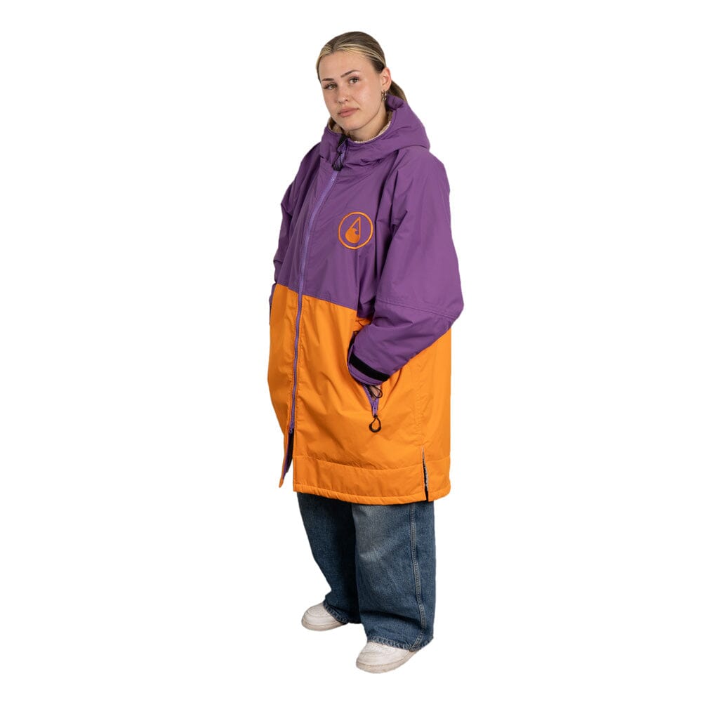 Storm Robe Yukon Purple Orange - Wasserdichter Umkleidemantel Wasserdichte Storm Ponchos WAVE HAWAII 
