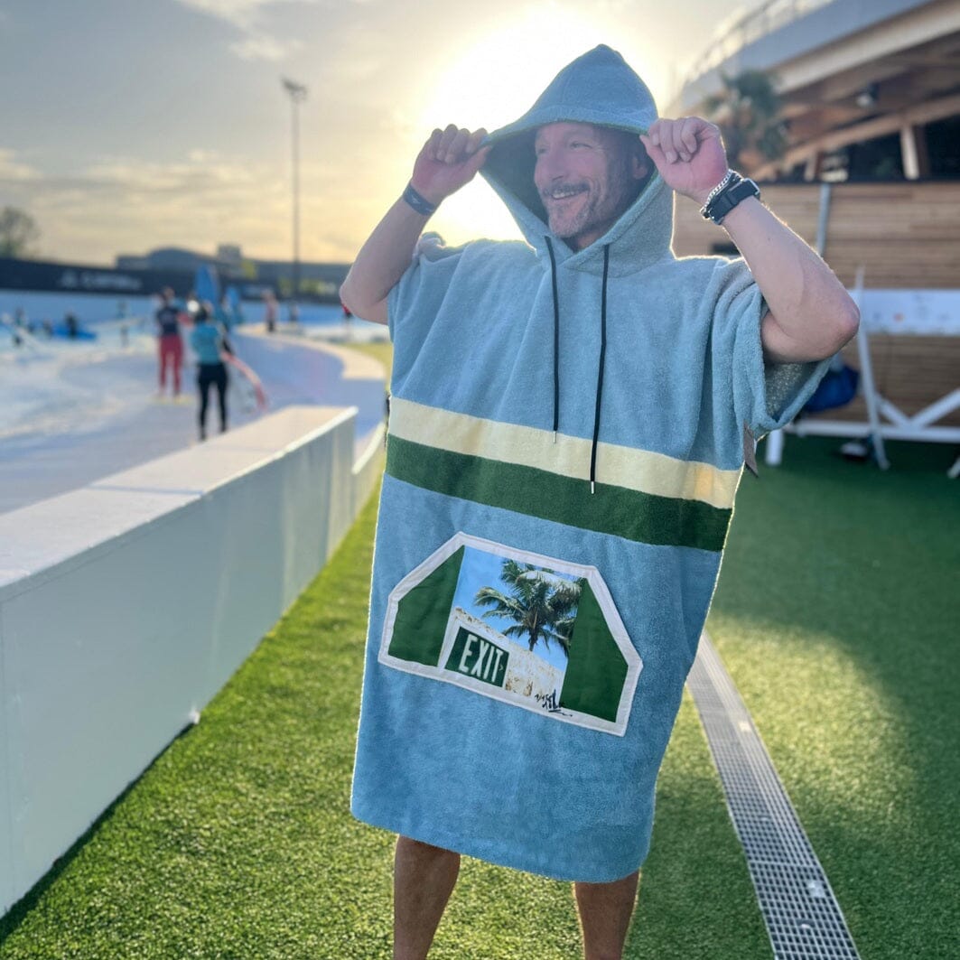 AirLite Poncho EXITSURF - Exclusive Limited Edition Style Ponchos WAVE HAWAII 